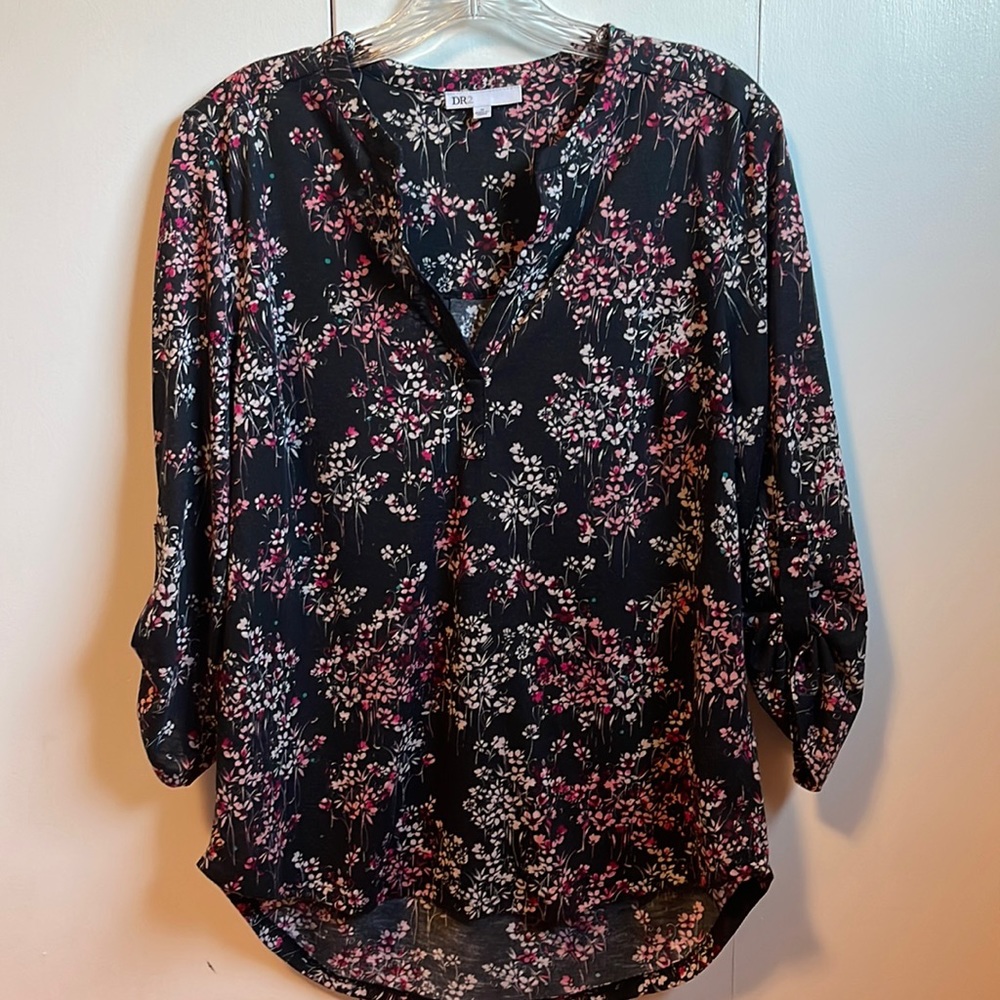 Black & Pink Floral DR2 Blouse Size Medium
